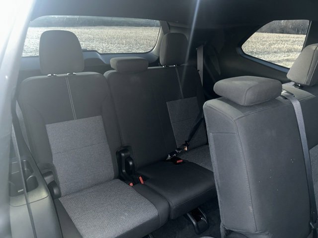 Used 2025 GMC Acadia Elevation image 29