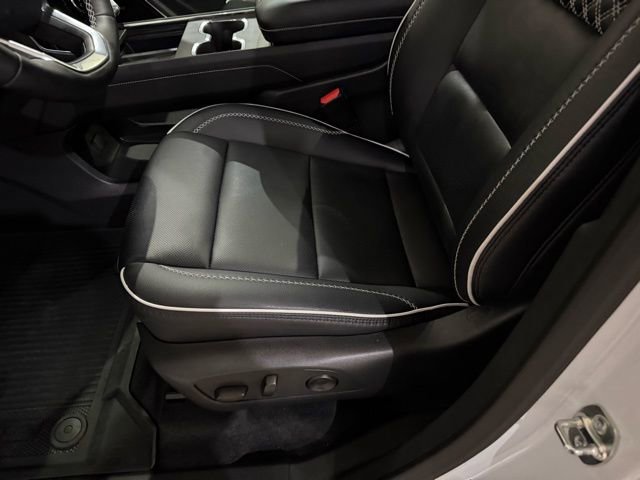 Used 2025 GMC Acadia Denali w/ Super Cruise Package image 25