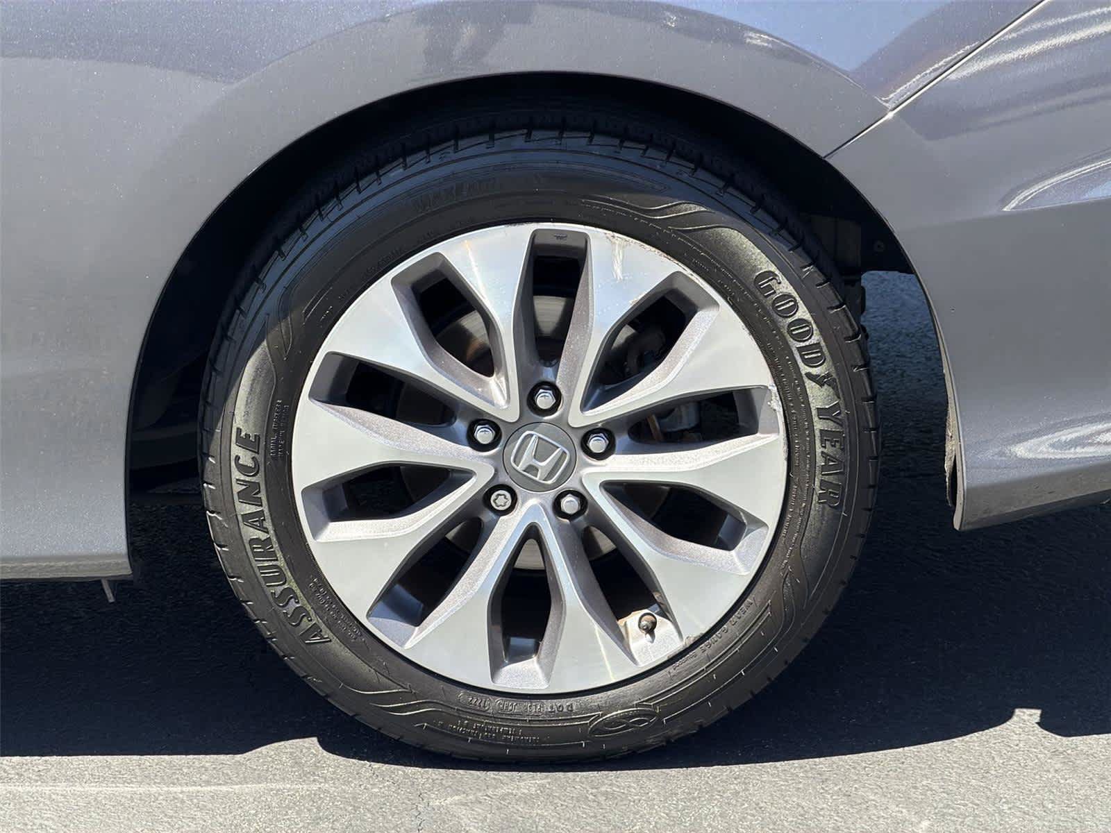 Used 2013 Honda Accord EX-L image 9