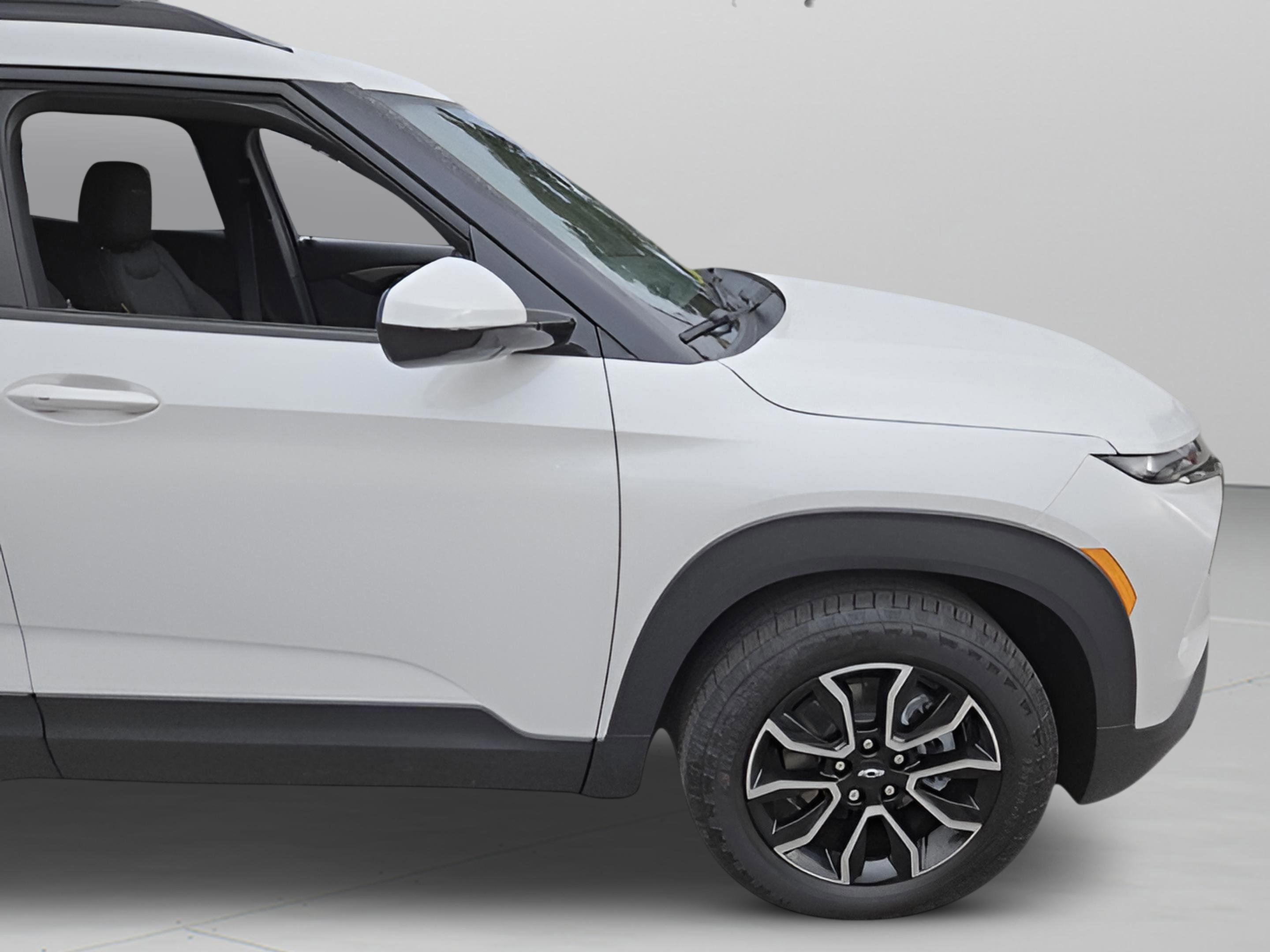 New 2026 Chevrolet TrailBlazer ACTIV w/ Convenience Package image 9