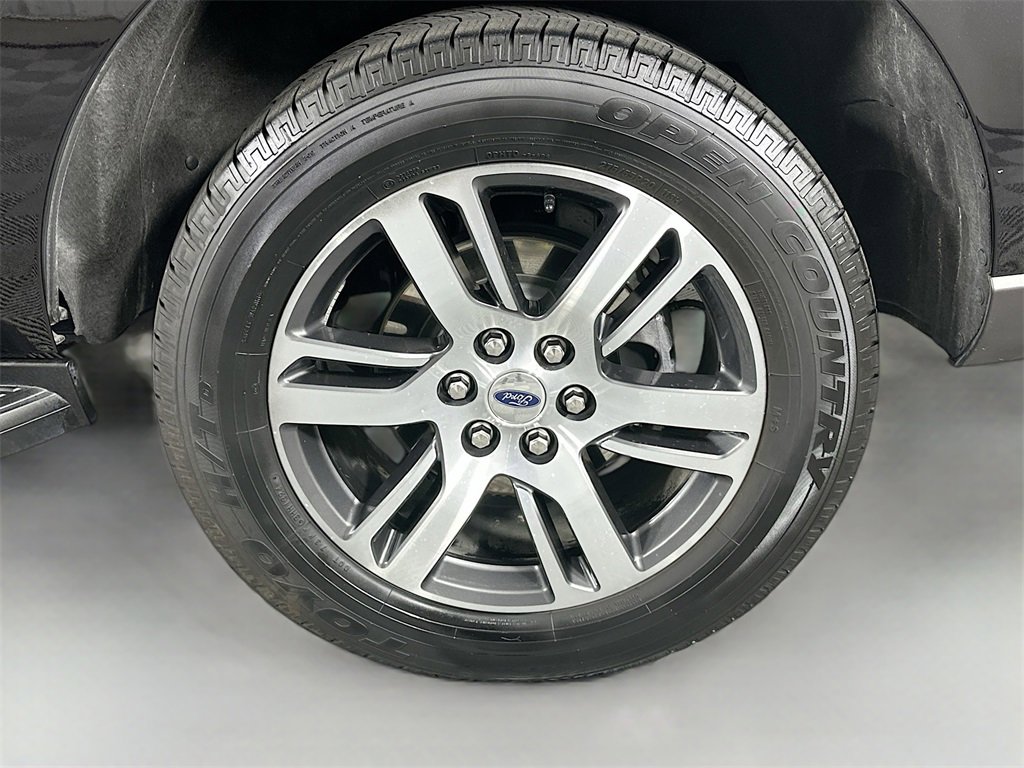 Used 2024 Ford Expedition Limited image 33