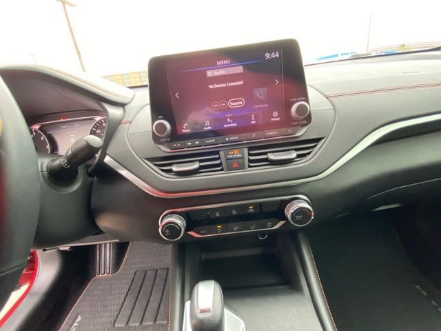 Certified 2022 Nissan Altima 2.5 SR image 16