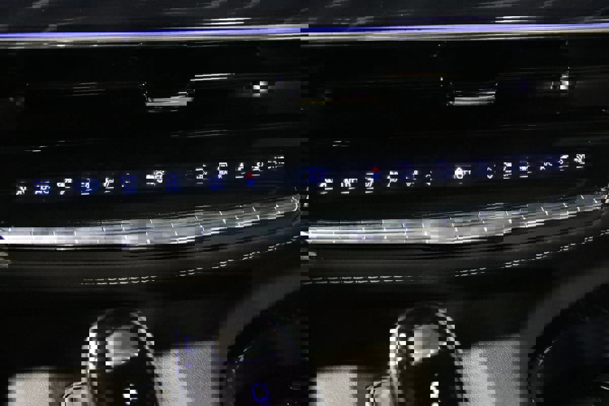 Used 2024 Cadillac Escalade Sport w/ Touring Package image 50