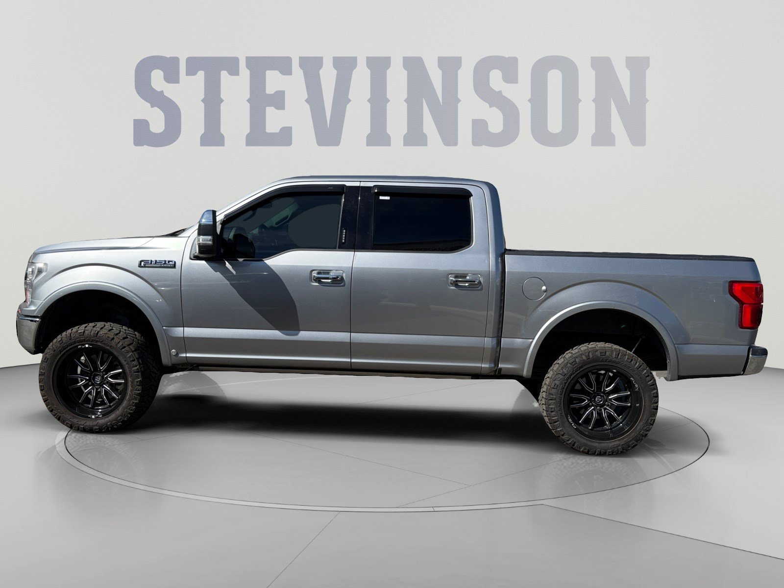 Used 2020 Ford F150 Lariat w/ Equipment Group 502A Luxury AWD/4WD image 2