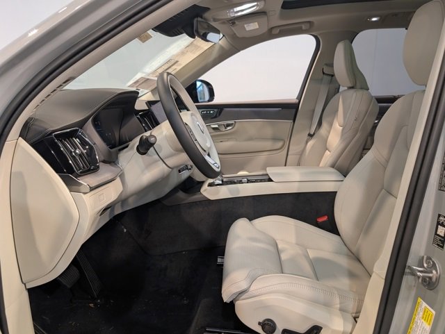 New 2026 Volvo XC90 B6 Ultra image 10