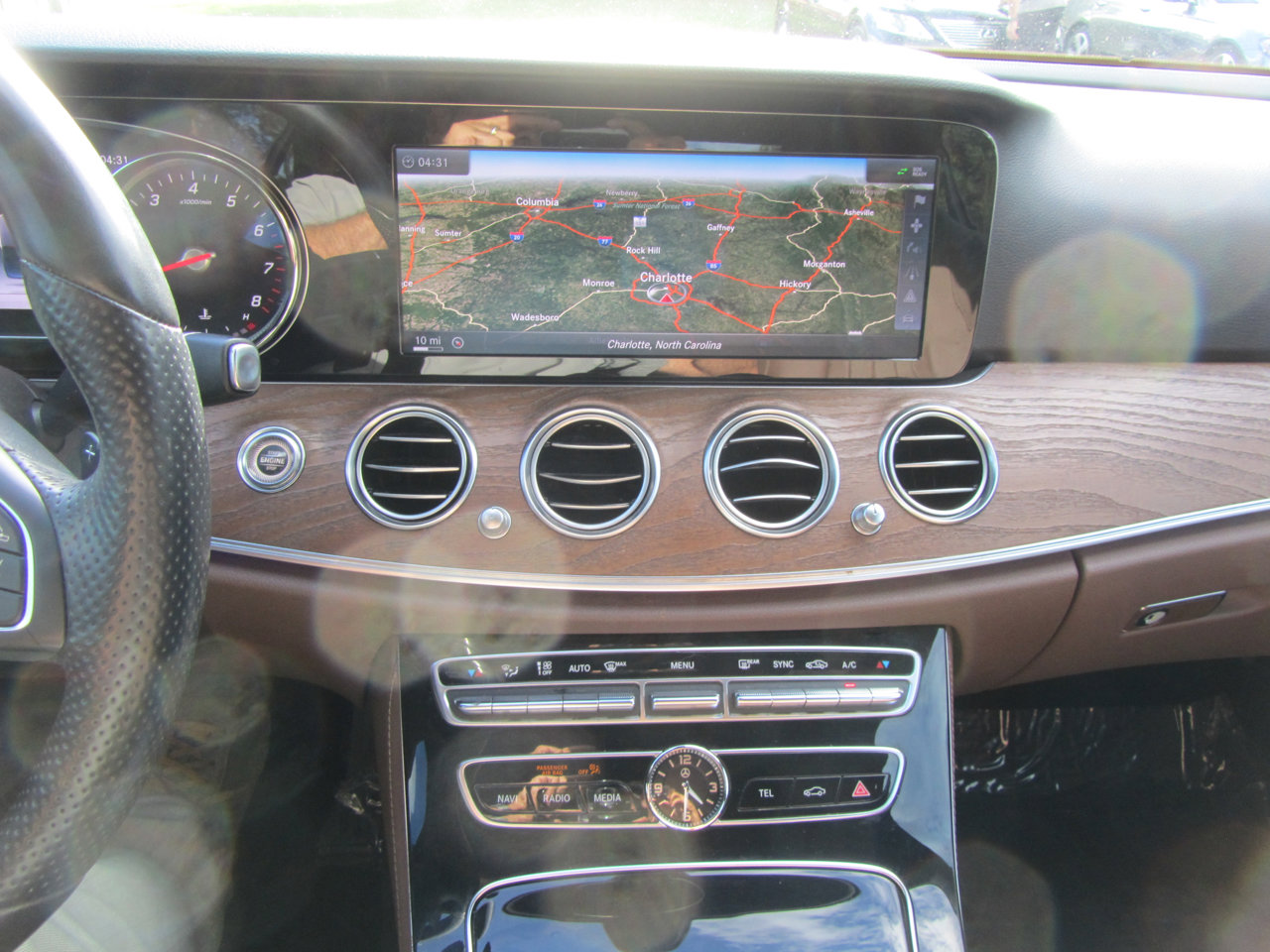 Used 2017 Mercedes-Benz E 300 image 15