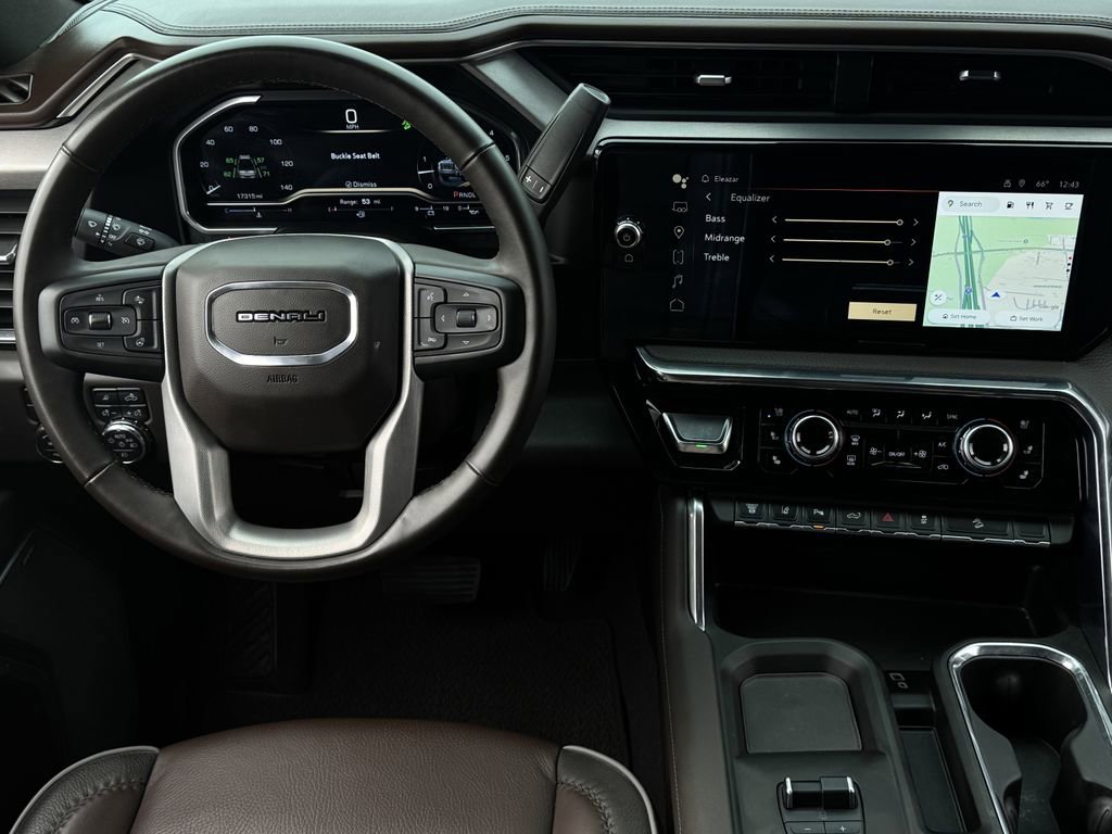 Used 2024 GMC Sierra 2500 Denali w/ Denali Reserve Package image 13