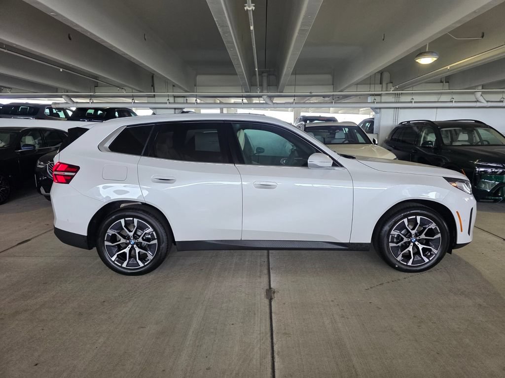 New 2026 BMW X3 xDrive30i w/ Convenience Package AWD/4WD image 3