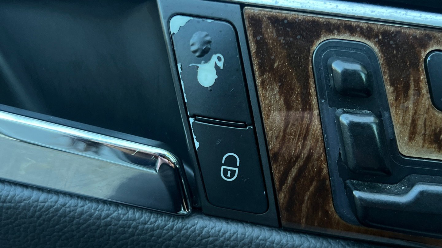 Used 2013 Mercedes-Benz C 250 Sedan image 37