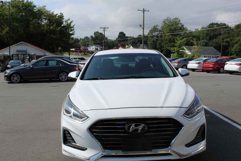 Used 2018 Hyundai Sonata SEL image 2