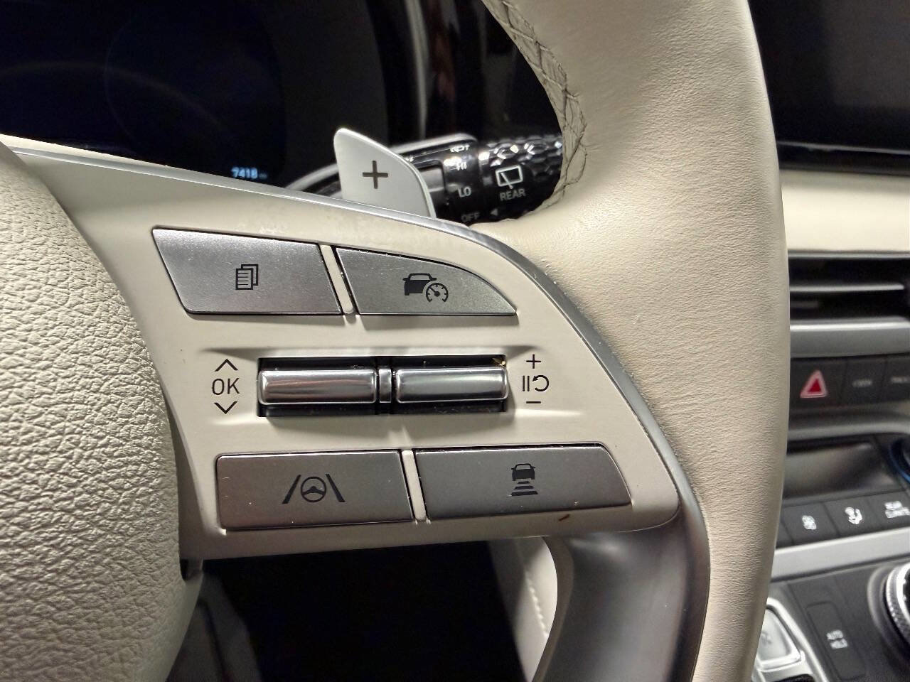 Used 2025 Hyundai Palisade Limited image 32