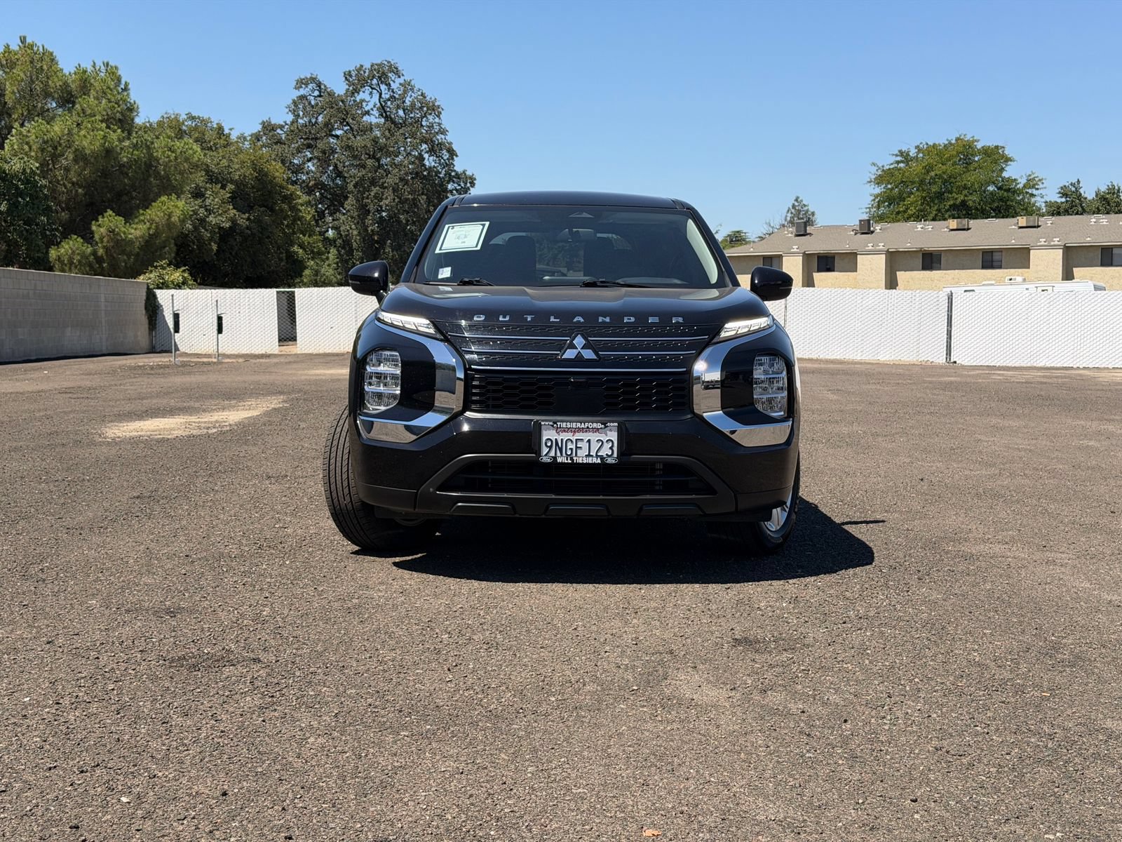 Used 2024 Mitsubishi Outlander ES FWD image 10