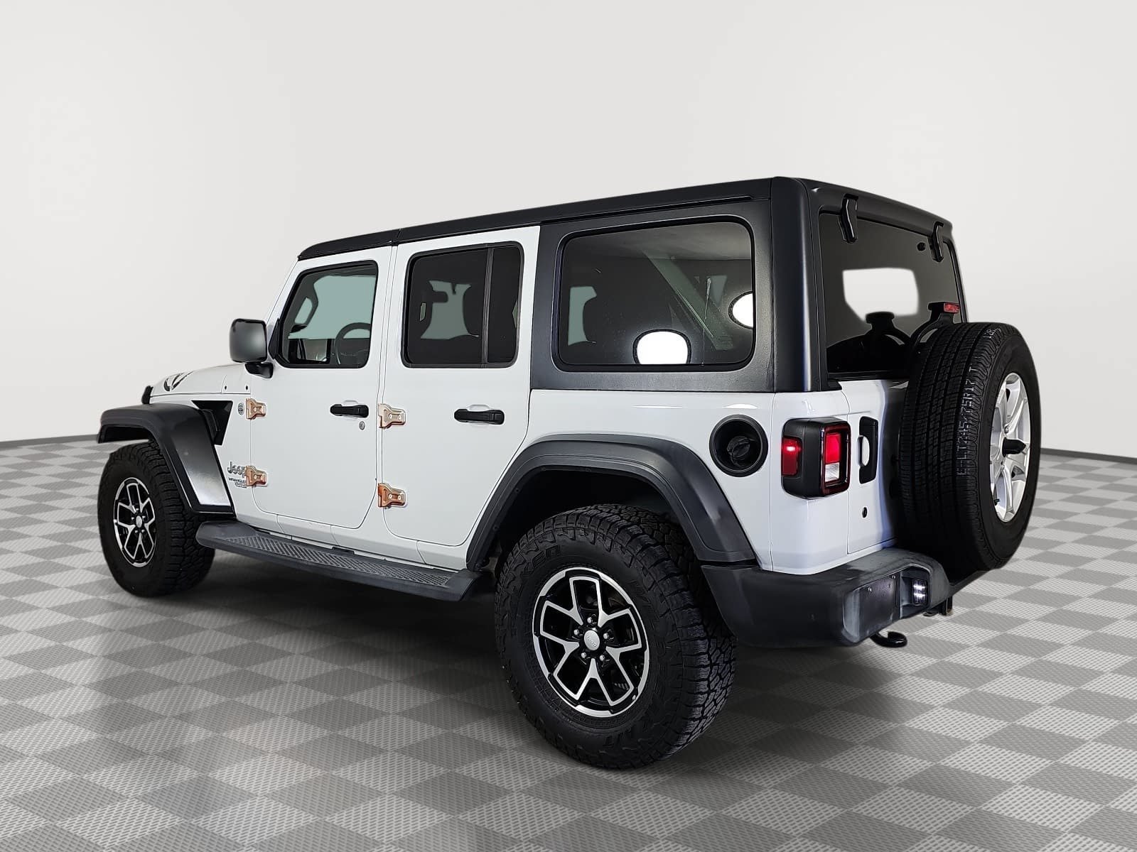 Used 2019 Jeep Wrangler Unlimited Sport S AWD/4WD image 6