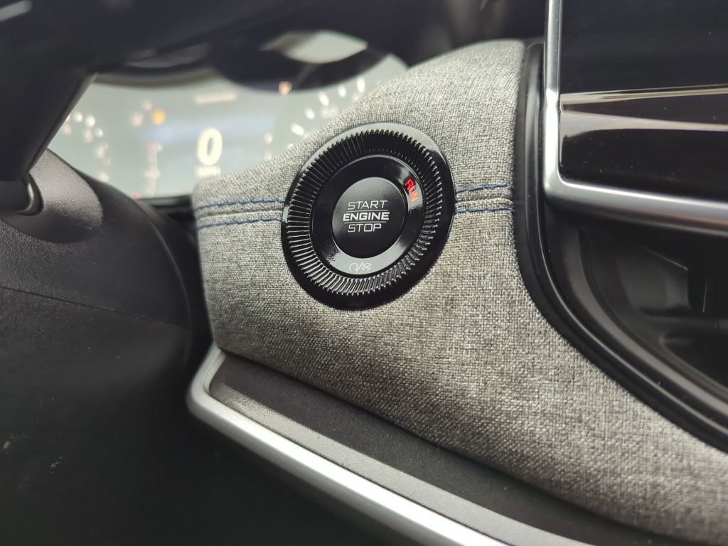 Used 2024 Jeep Compass Latitude image 26