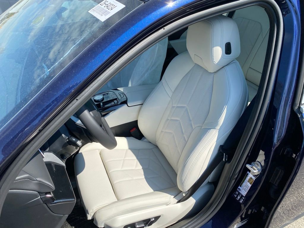New 2026 BMW 530i xDrive AWD/4WD image 11
