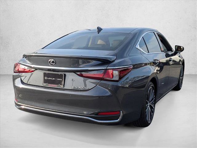 Certified 2025 Lexus ES 300h ES 300h image 5