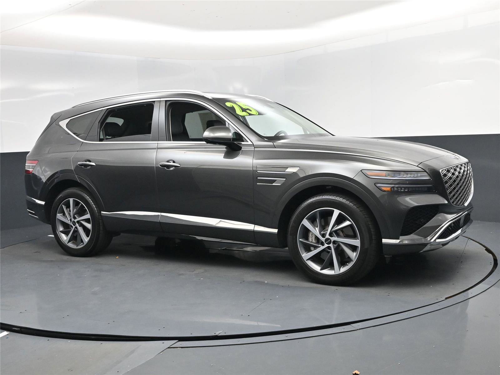 Used 2025 Genesis GV80 2.5T Select image 2