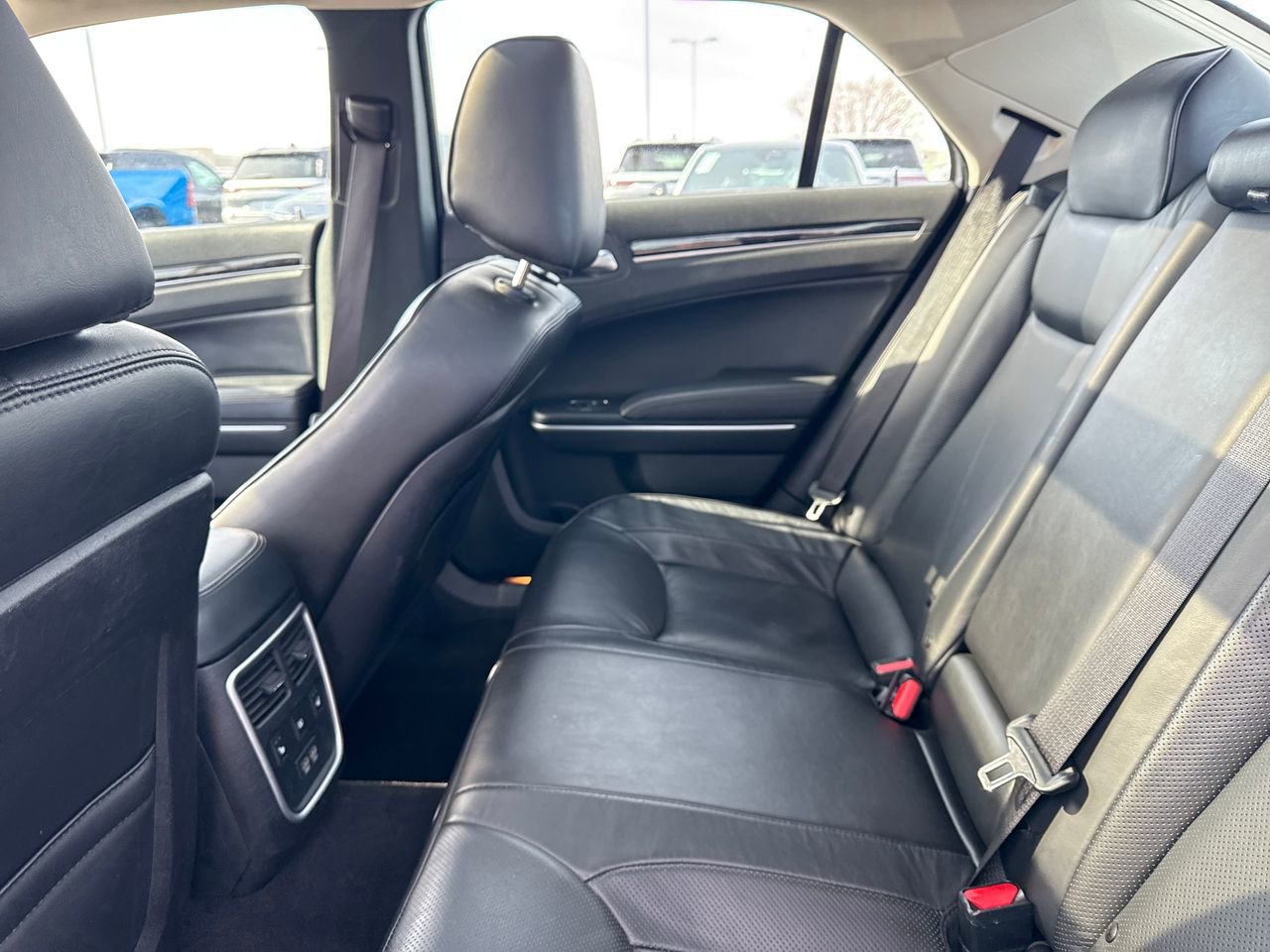 Used 2023 Chrysler 300 Touring L w/ Popular Equipment Group image 12