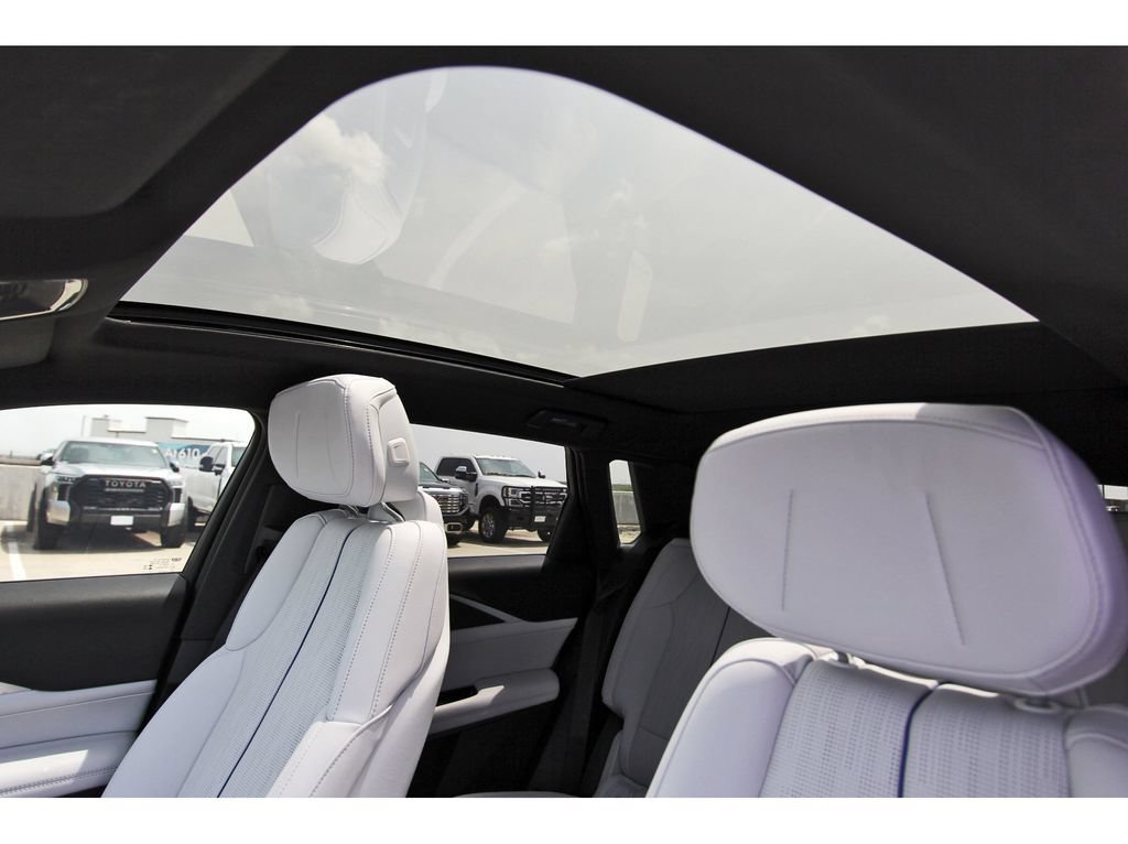 New 2026 Cadillac Lyriq Sport AWD/4WD image 23