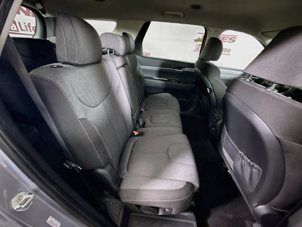 Used 2020 Hyundai Palisade SE AWD/4WD image 30