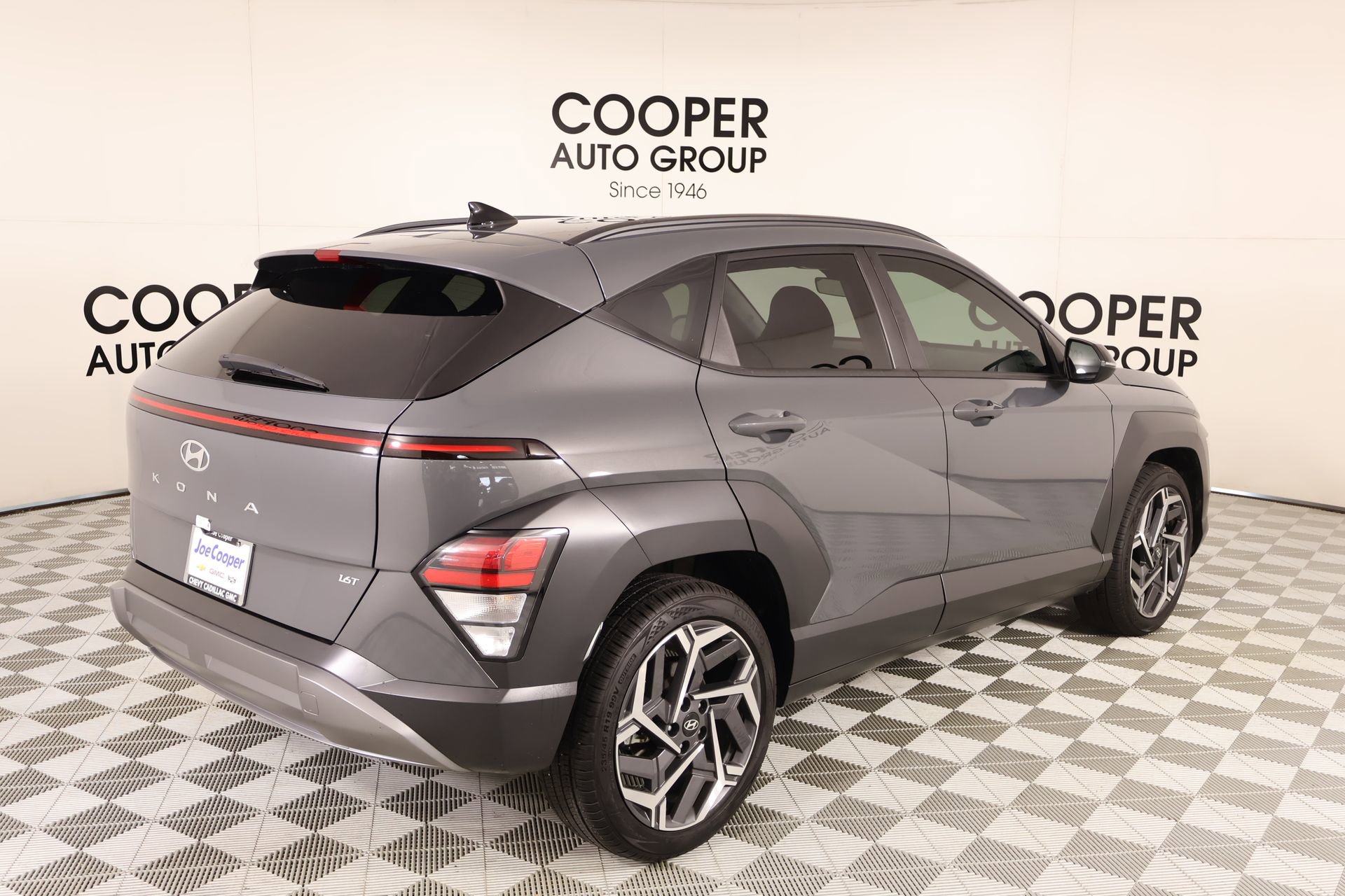 Used 2026 Hyundai Kona SEL Premium FWD image 19