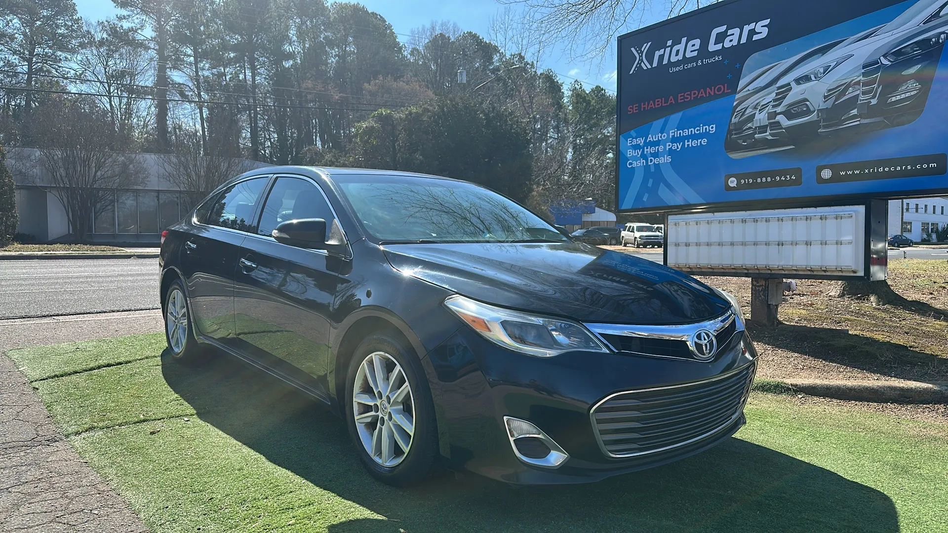 Used 2013 Toyota Avalon XLE Premium