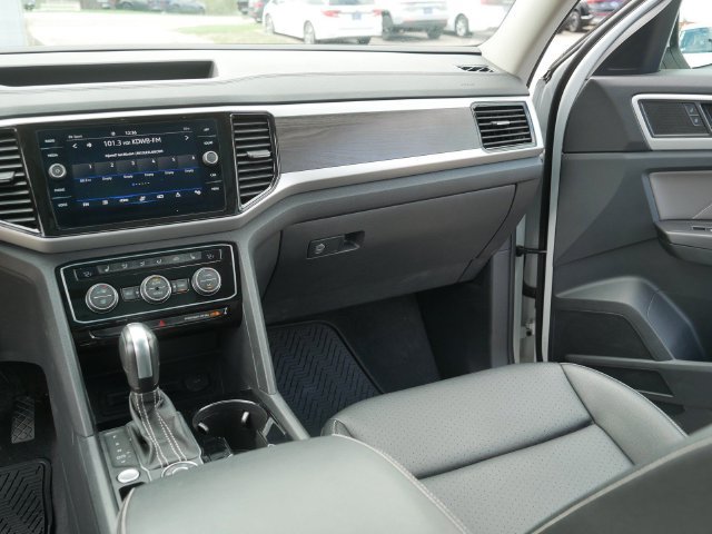Certified 2023 Volkswagen Atlas SE w/ Panoramic Sunroof Package AWD/4WD image 24