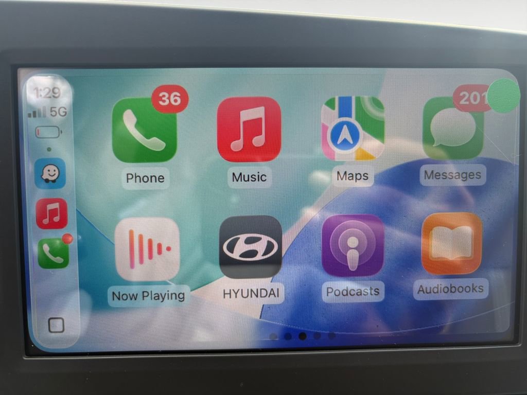 New 2026 Hyundai Elantra SE FWD image 18