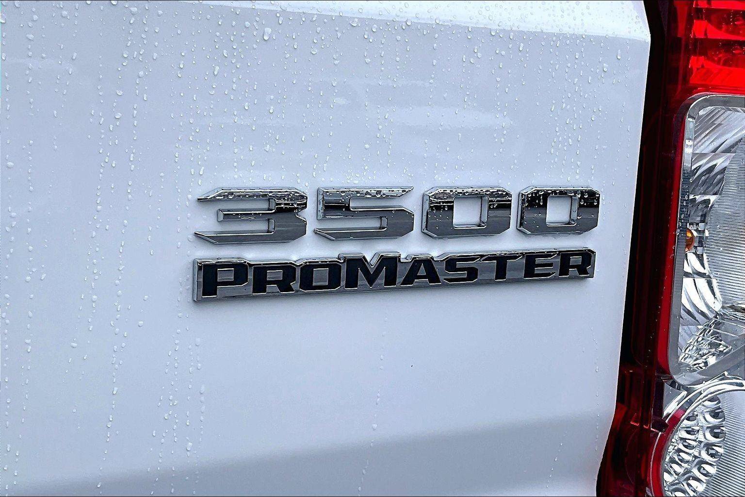 Used 2025 RAM ProMaster 3500 FWD image 8