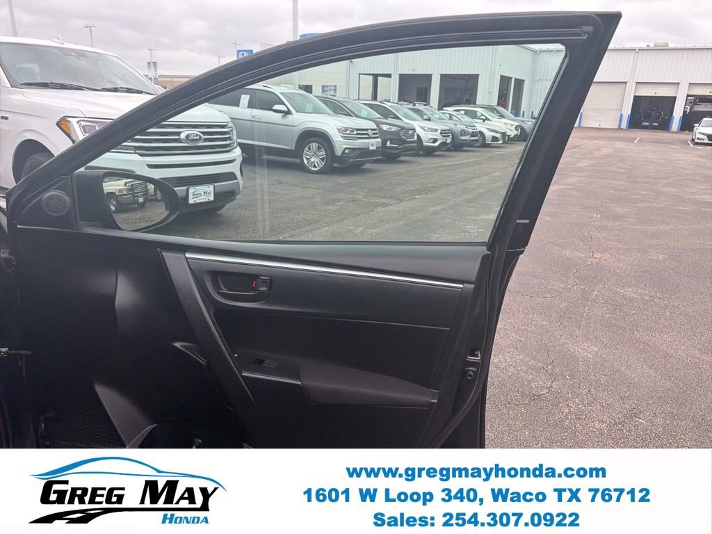 Used 2016 Toyota Corolla L FWD image 28