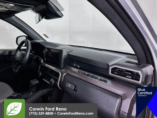 Used 2026 Toyota Tacoma SR5 AWD/4WD image 31