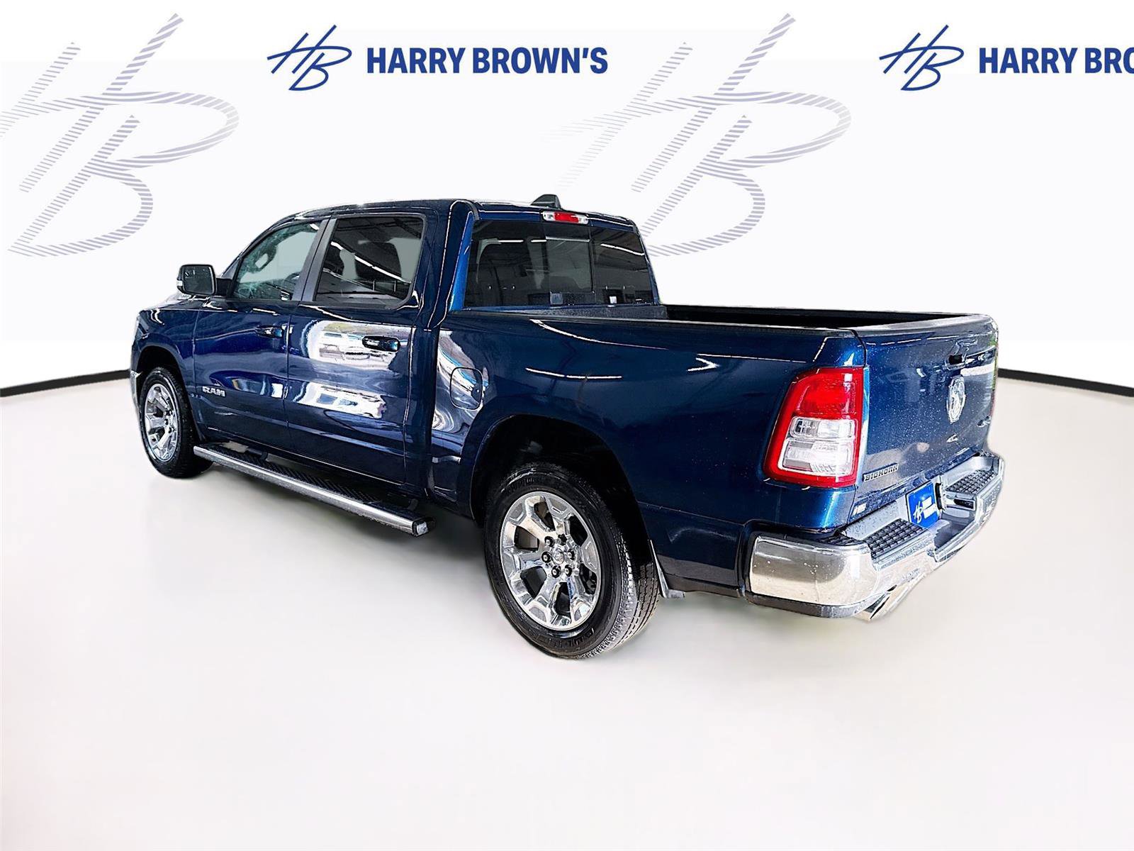 Used 2022 RAM 1500 Big Horn AWD/4WD image 2