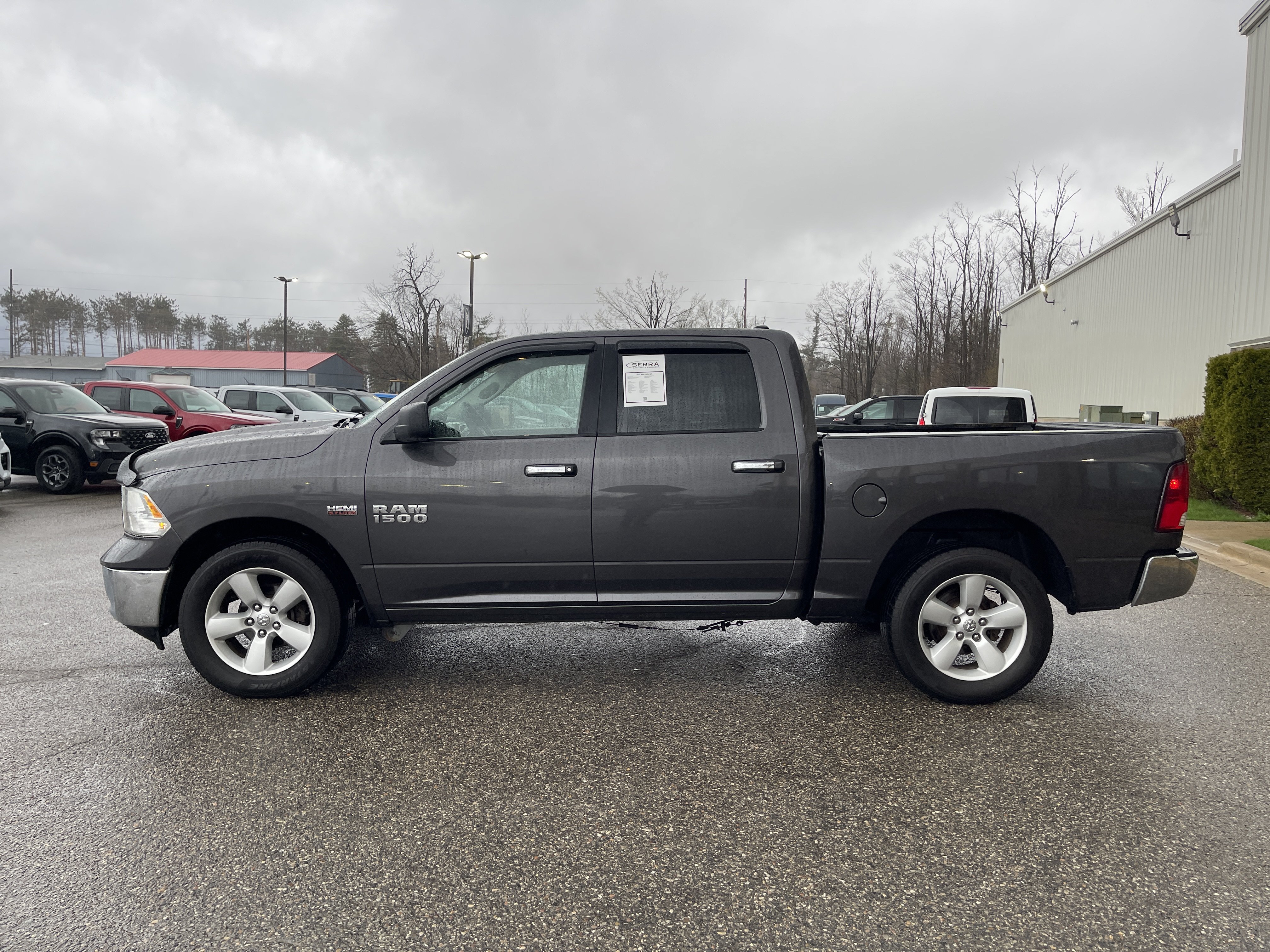 Used 2018 RAM 1500 Classic SLT AWD/4WD image 6