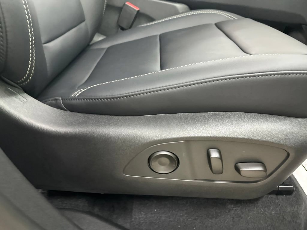 New 2026 GMC Acadia Elevation w/ Black Edition AWD/4WD image 21