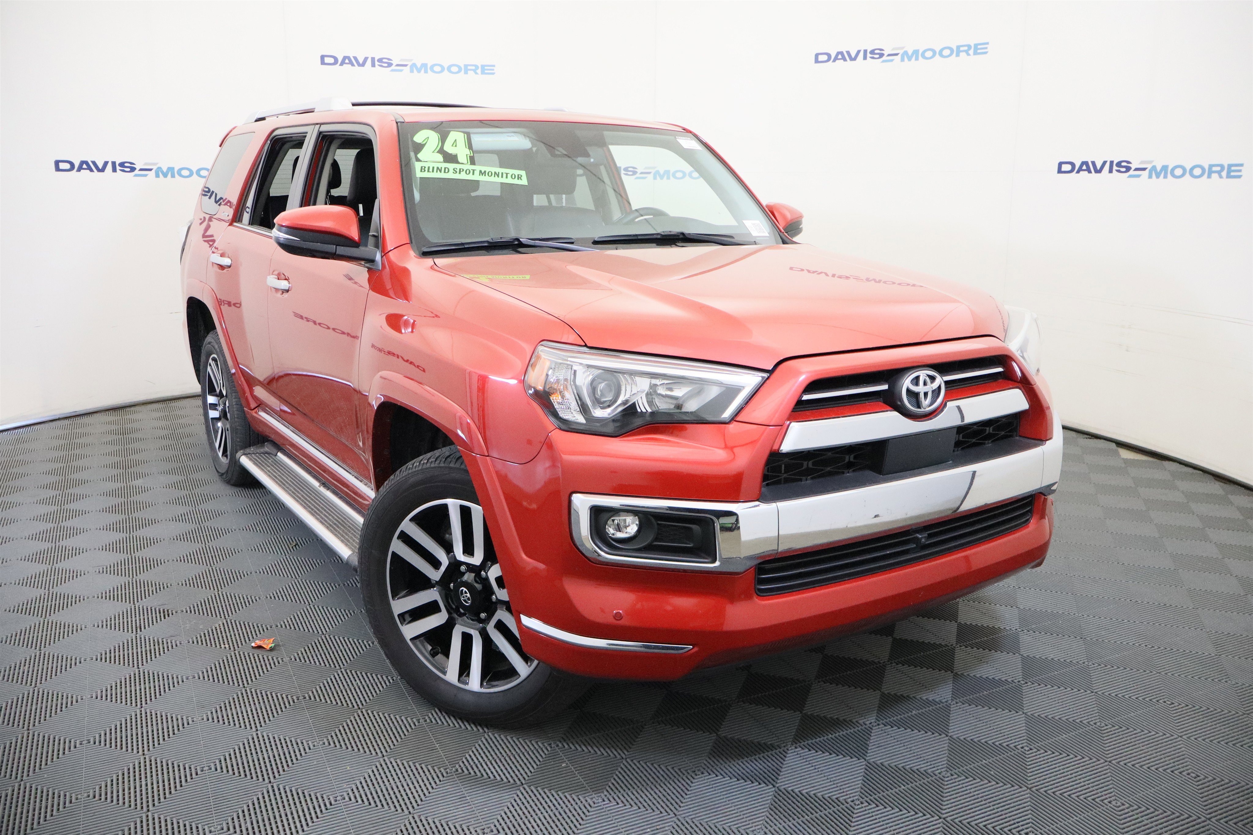 Used 2024 Toyota 4Runner Limited image 2