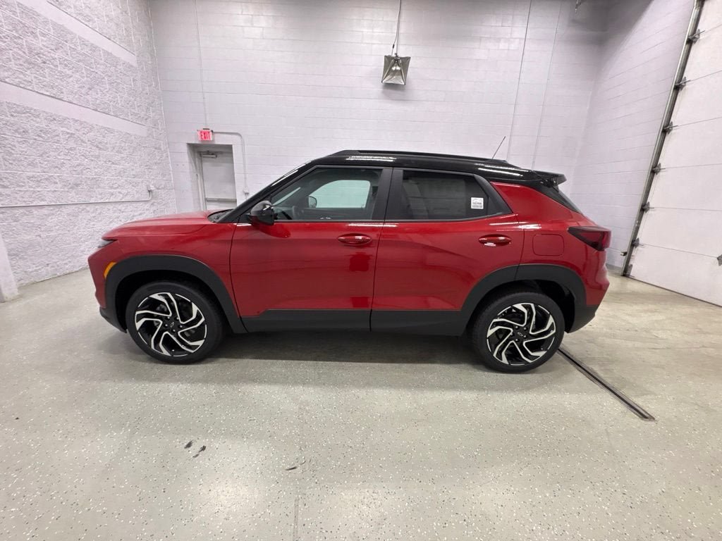 New 2026 Chevrolet TrailBlazer RS w/ Convenience Package AWD/4WD image 7