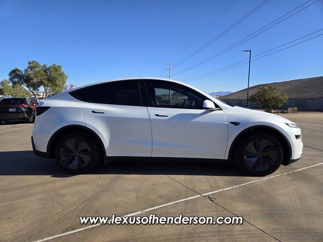 Used 2026 Tesla Model Y 2WD image 7