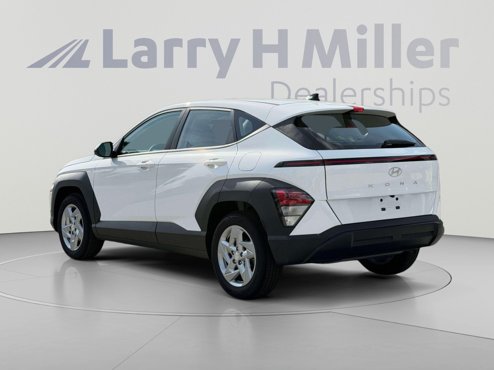 New 2027 Hyundai Kona SE FWD image 9