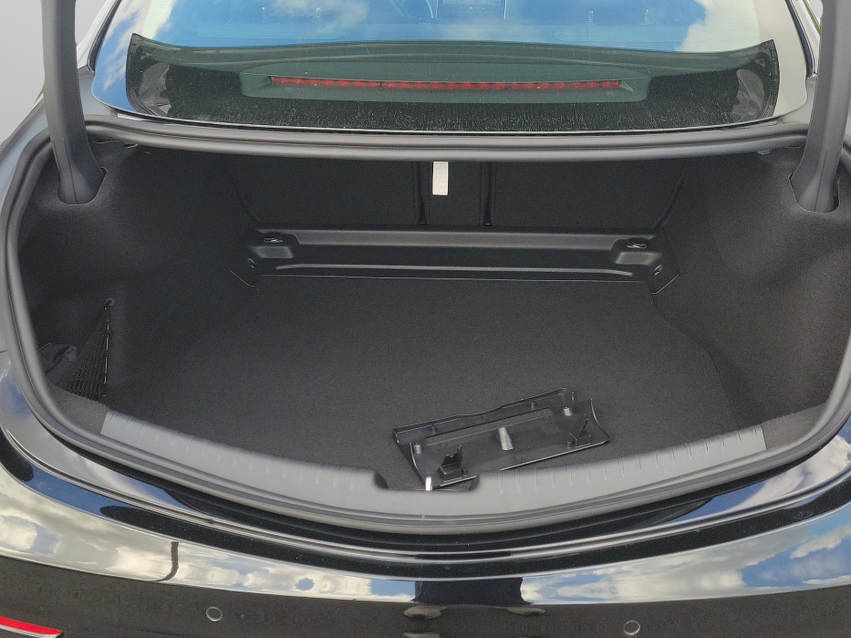 New 2026 Mercedes-Benz CLE 300 4MATIC Coupe image 5