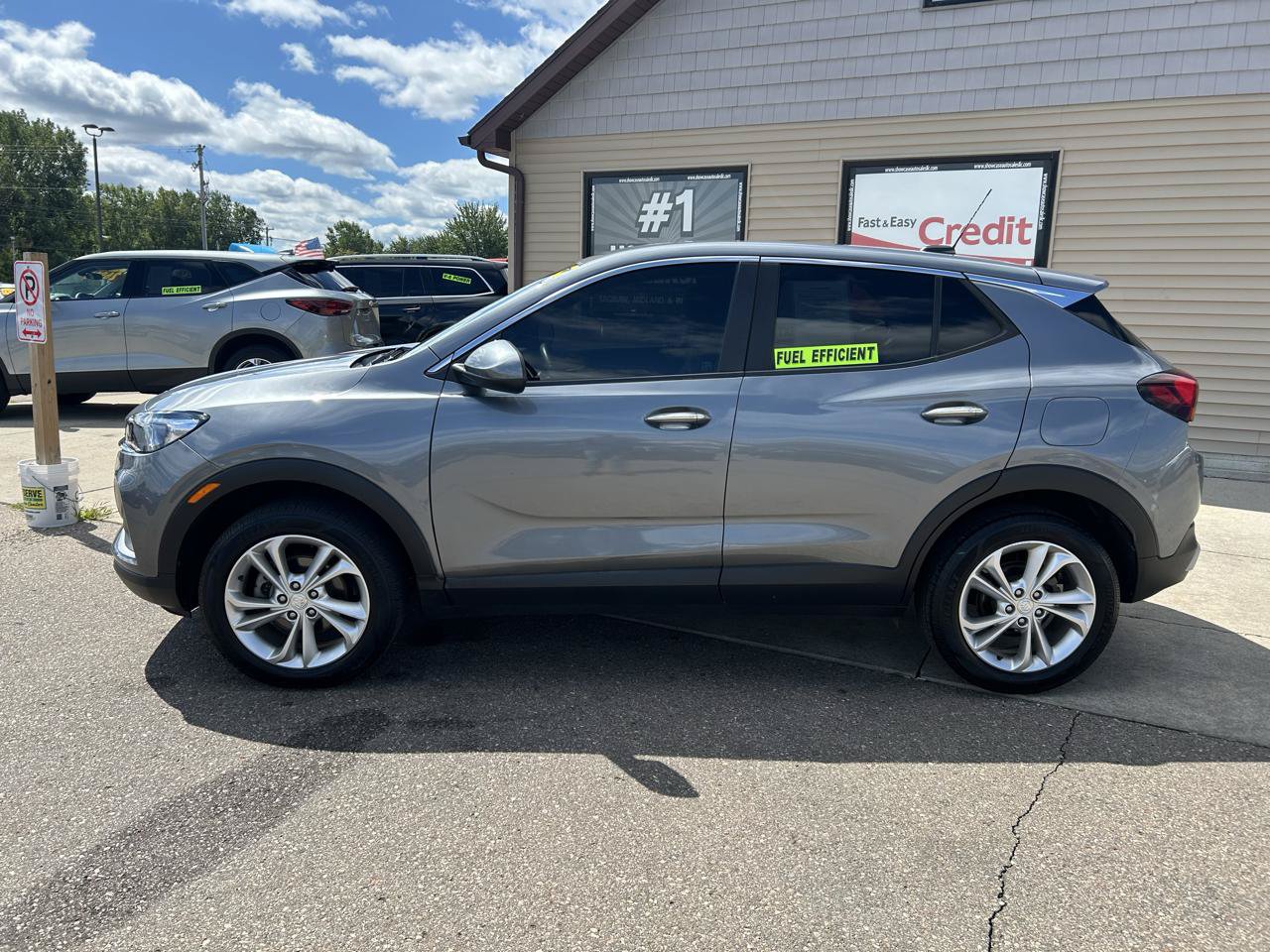 Used 2022 Buick Encore GX Preferred AWD/4WD image 8