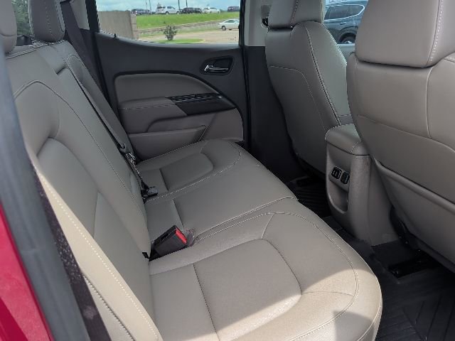 Used 2018 GMC Canyon SLT w/ Driver Alert Package AWD/4WD image 10