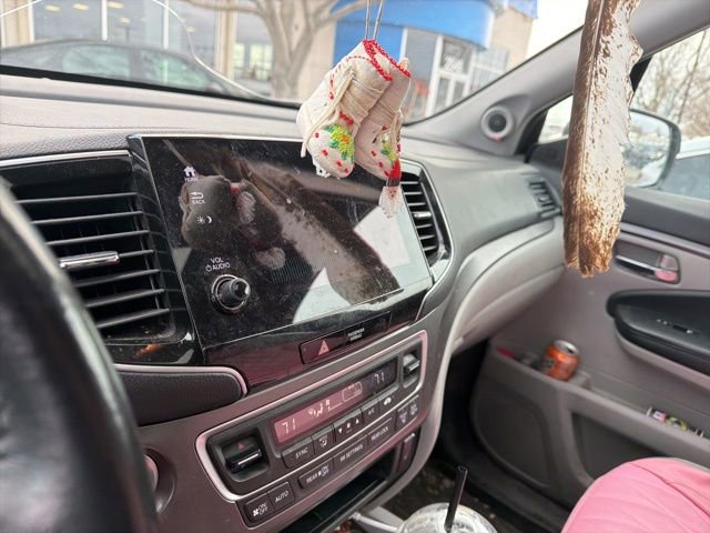 Used 2022 Honda Pilot Special Edition image 8