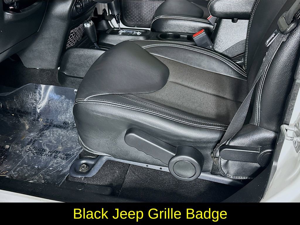 Used 2018 Jeep Wrangler Unlimited Sport image 24