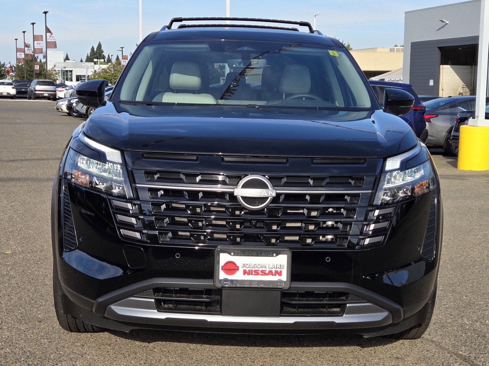 Certified 2026 Nissan Pathfinder SL AWD/4WD image 2