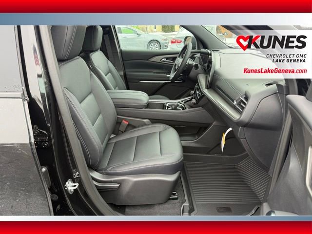 New 2026 Chevrolet Traverse LT w/ Sun and Wheel Package image 18