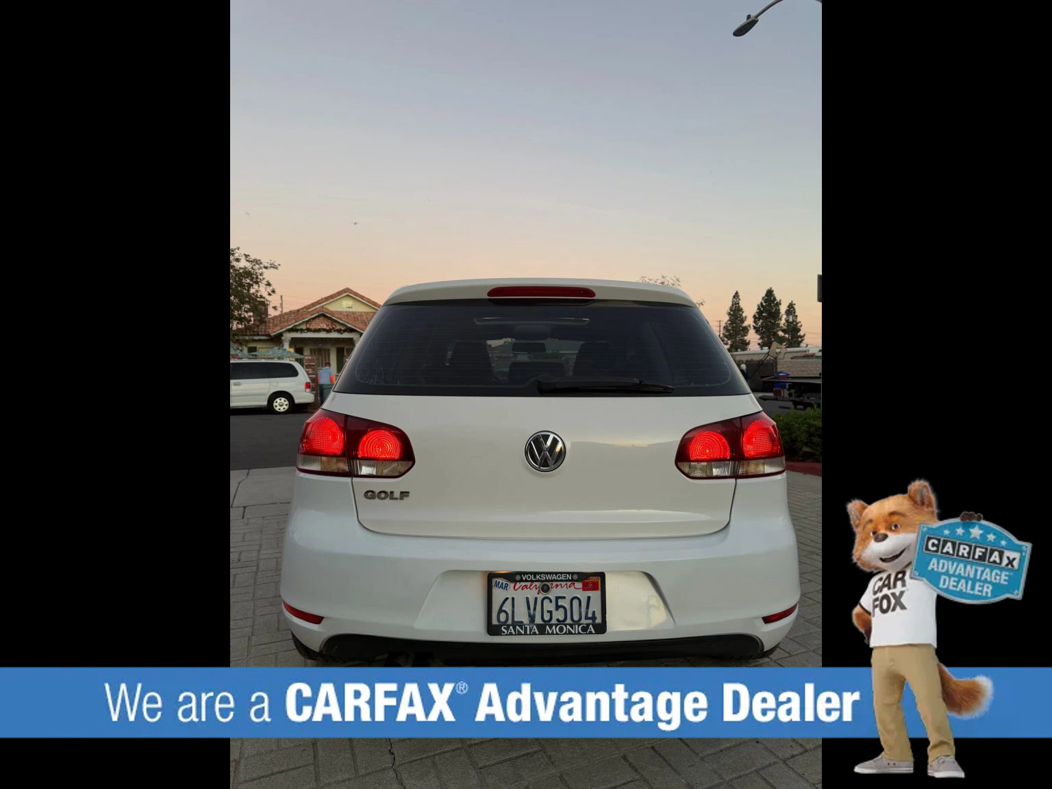 Used 2010 Volkswagen Golf 2-Door image 8