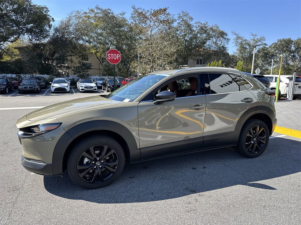 New 2024 MAZDA CX-30 Carbon image 11