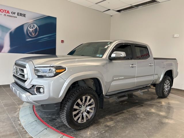 Used 2023 Toyota Tacoma Limited image 2