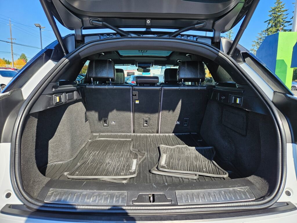 Used 2020 Land Rover Range Rover Velar S image 10