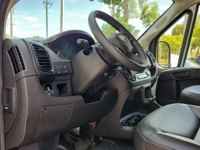 Used 2024 RAM ProMaster 2500 w/ Safety Group FWD image 14